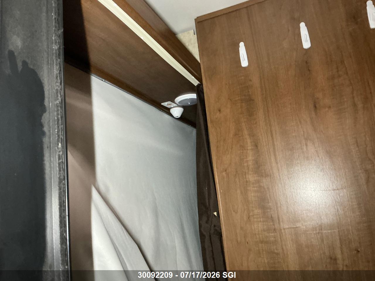2016 JAYCO JAY FEATHER thumbnail 5