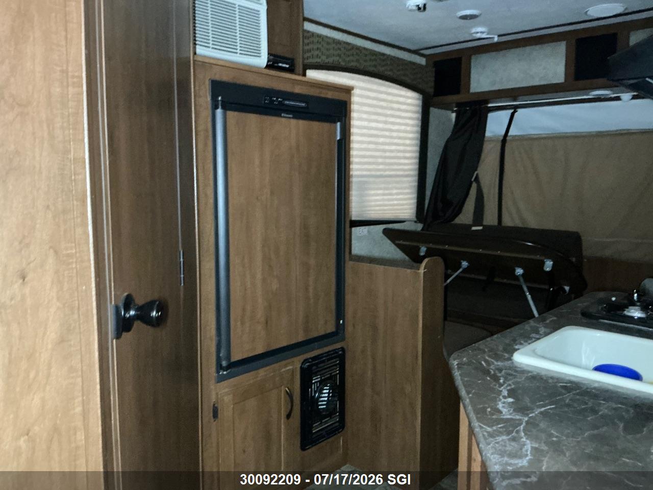 2016 JAYCO JAY FEATHER thumbnail 10