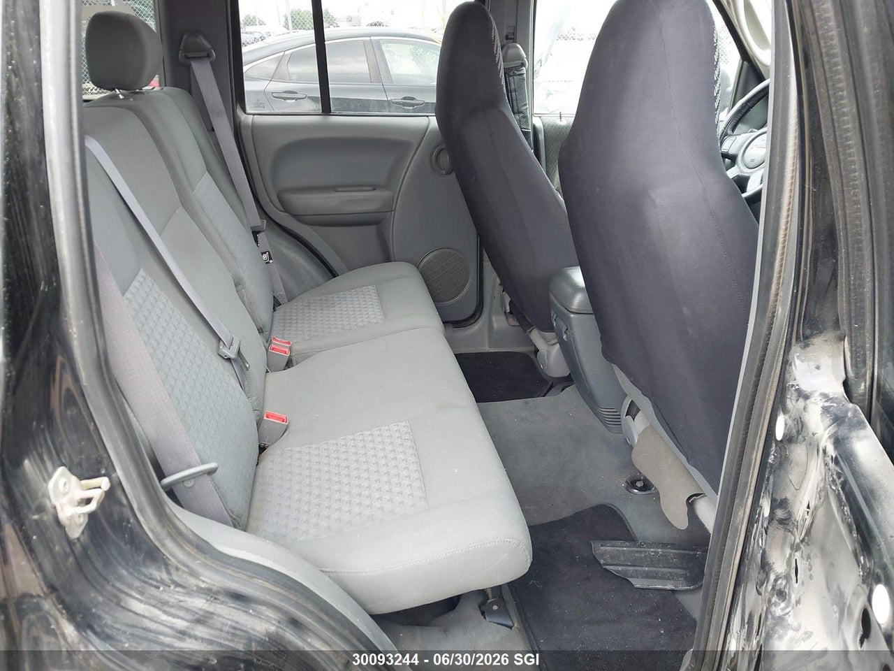 2005 JEEP LIBERTY SPORT thumbnail 9
