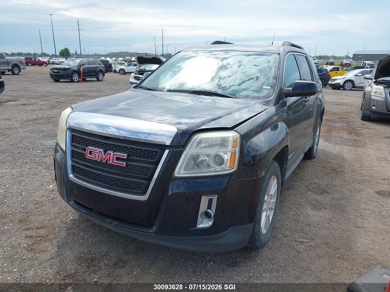 2011 GMC TERRAIN SLE thumbnail 3