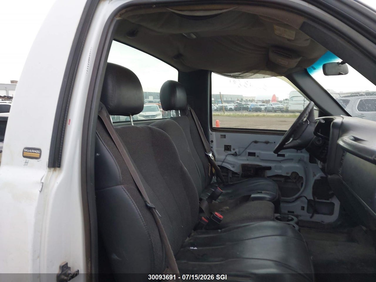 2002 CHEVROLET Silverado C1500 thumbnail 9