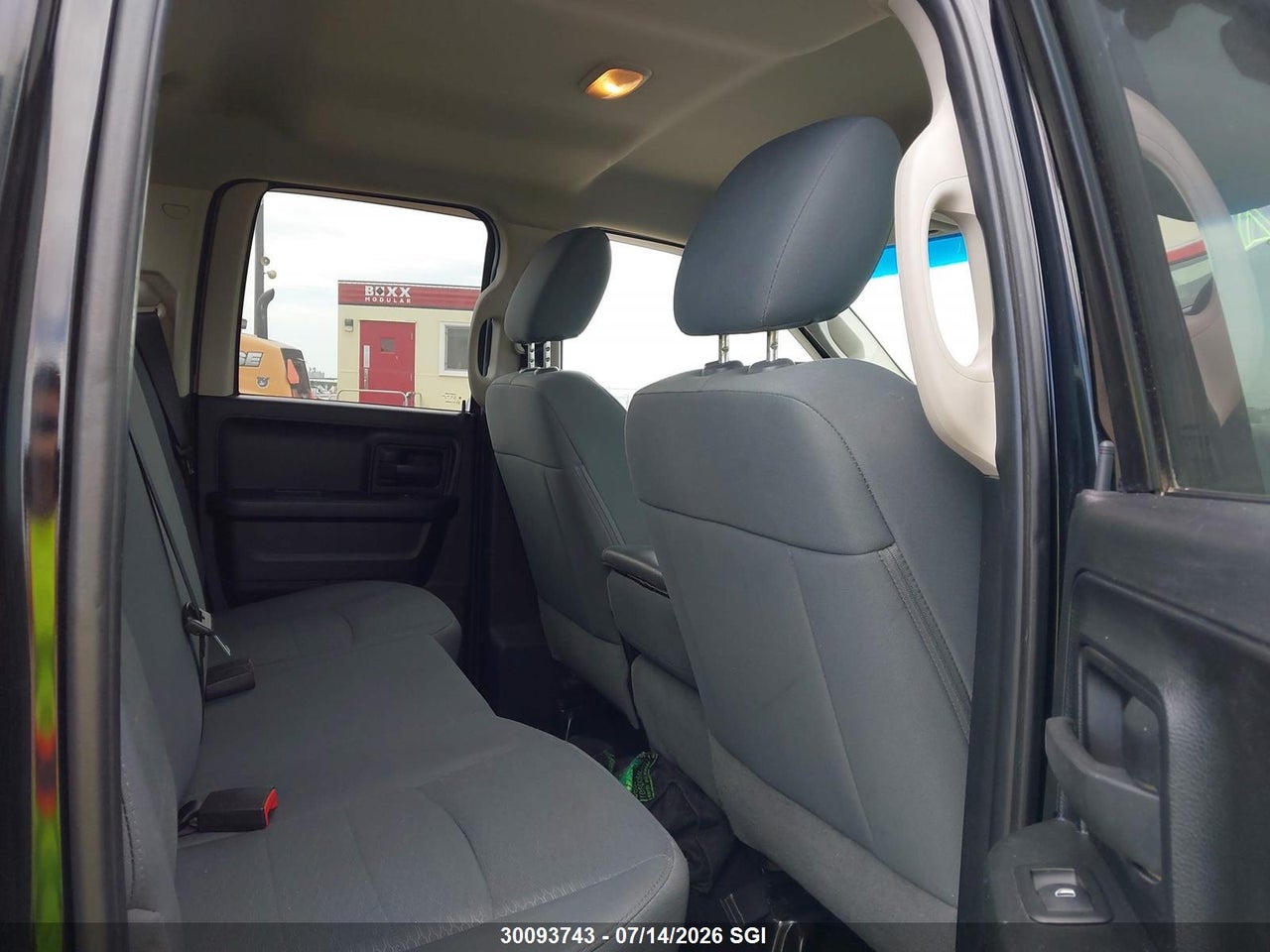2014 RAM 1500 ST thumbnail 9