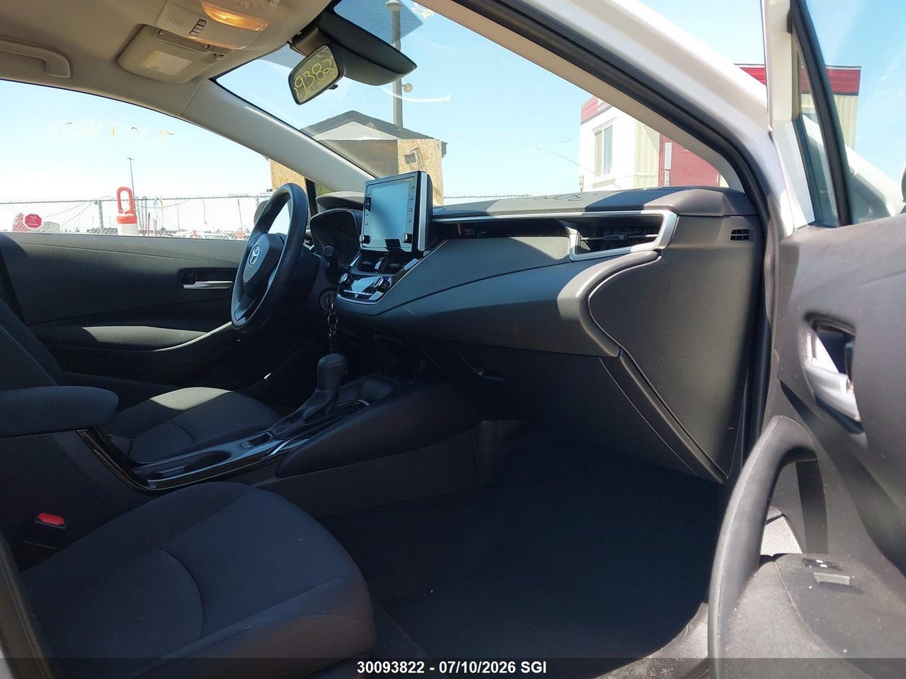 2020 TOYOTA COROLLA LE thumbnail 6
