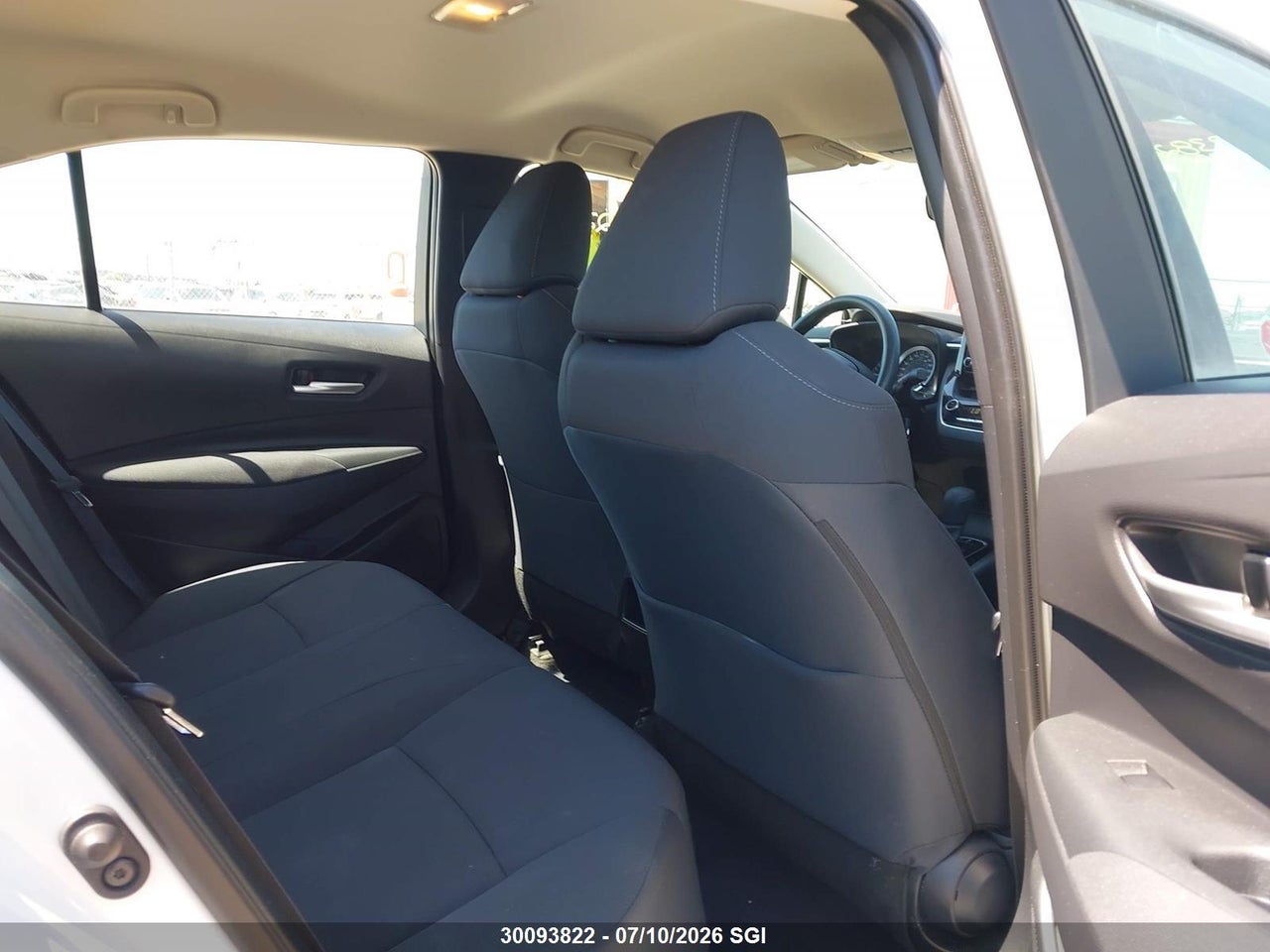 2020 TOYOTA COROLLA LE thumbnail 9