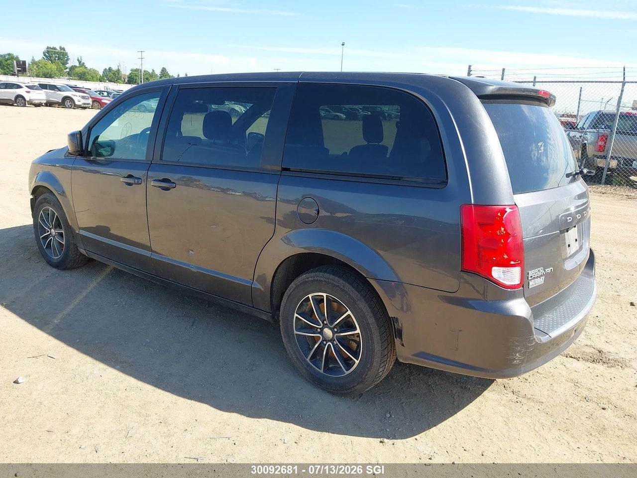 2019 DODGE GRAND CARAVAN GT thumbnail 4