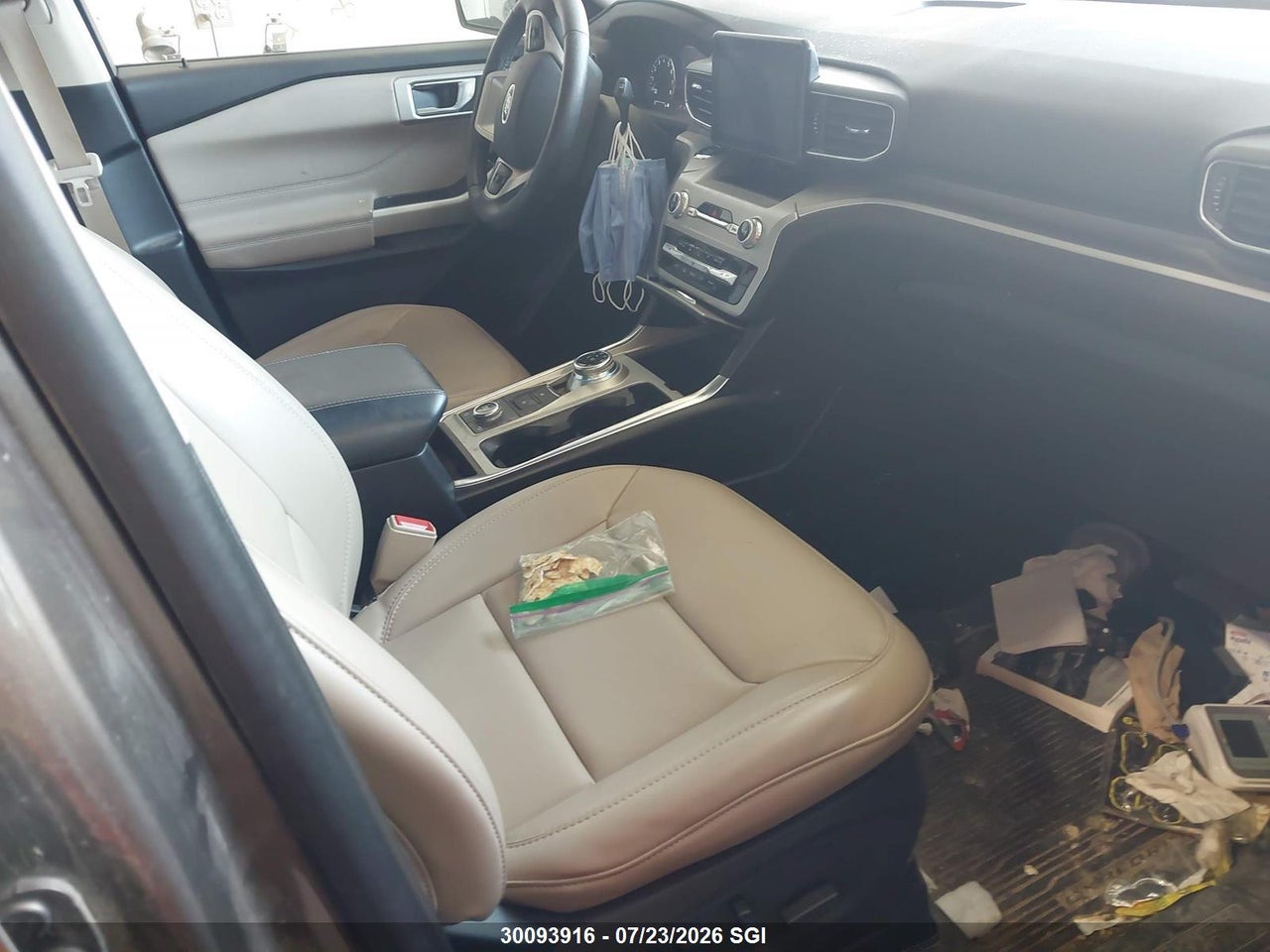2021 FORD EXPLORER XLT thumbnail 6