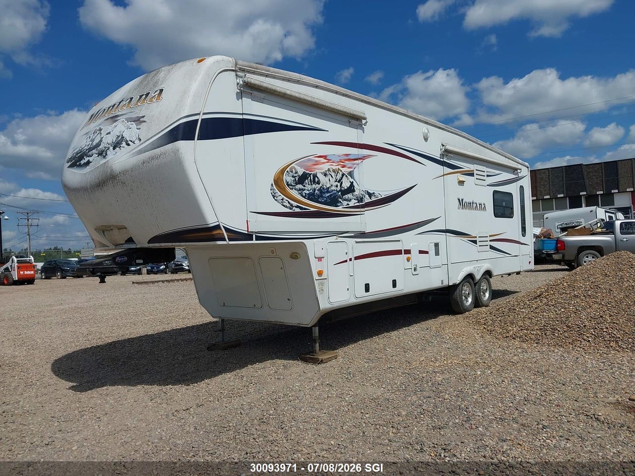 4YDF31023B4703335 · 2012 KEYSTONE MONTANA · 2/12