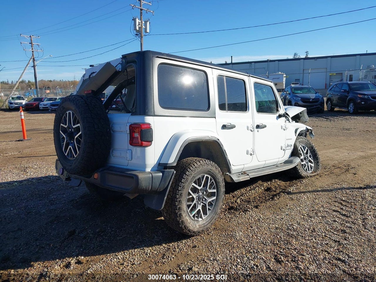 2024 JEEP WRANGLER SAHARA thumbnail 5