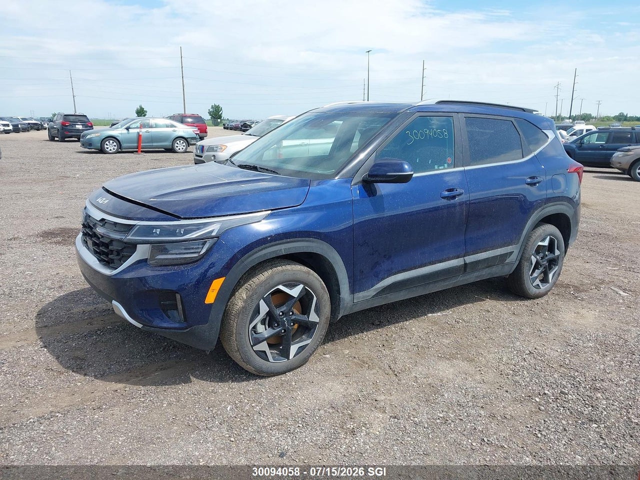2025 KIA SELTOS EX thumbnail 3