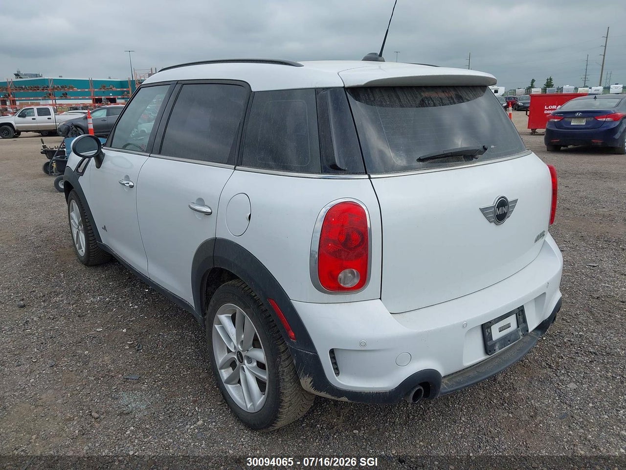 2012 MINI COOPER S COUNTRYMAN thumbnail 4