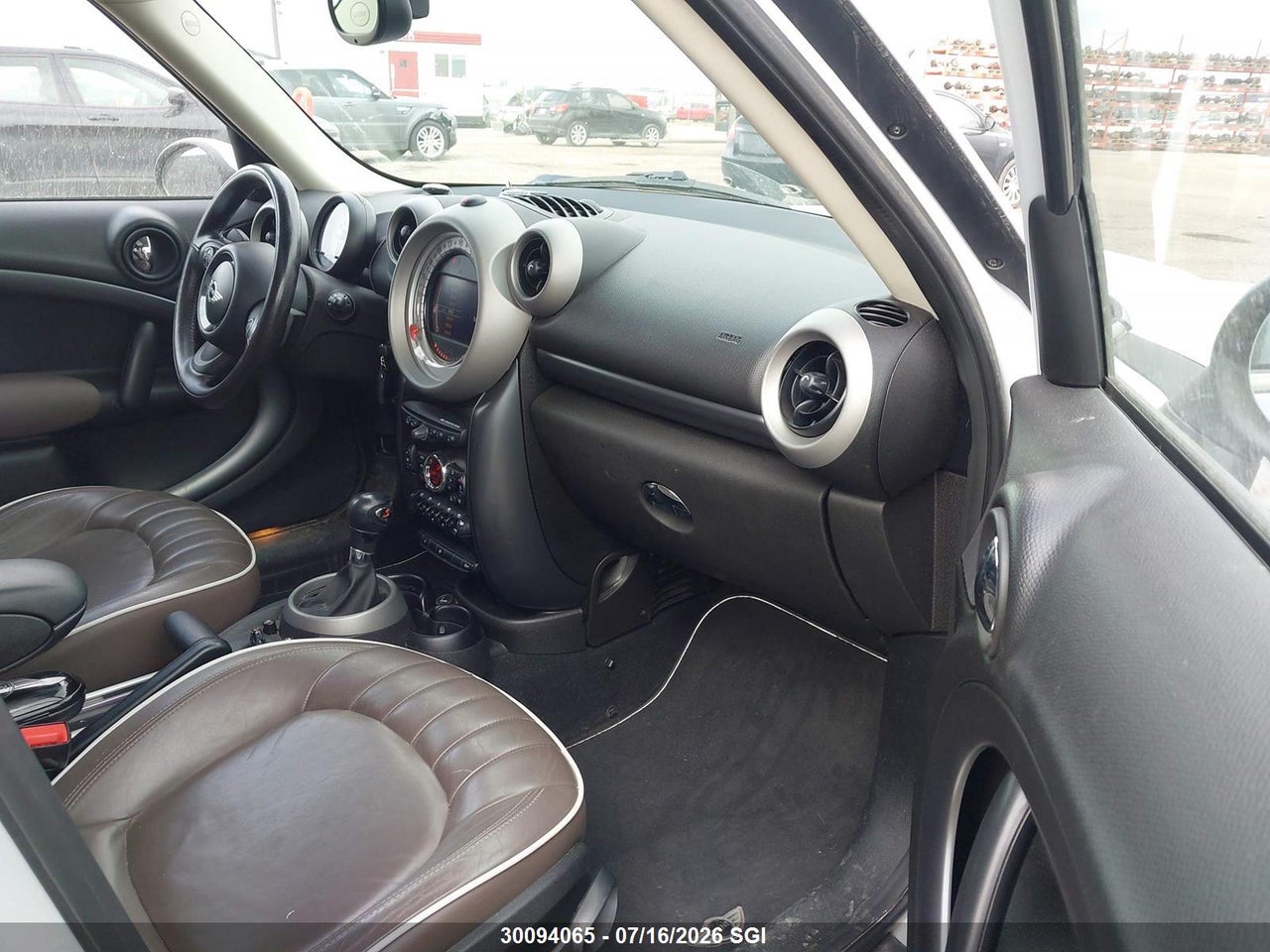 2012 MINI COOPER S COUNTRYMAN thumbnail 6