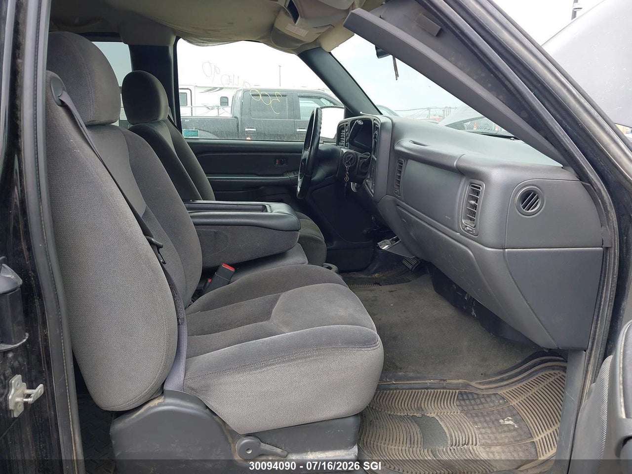 2005 GMC NEW SIERRA K1500 thumbnail 6