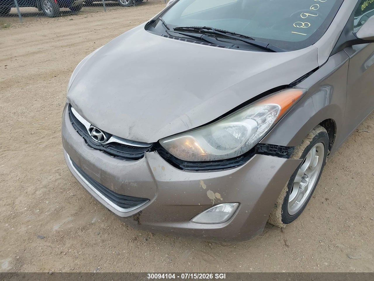 2013 HYUNDAI ELANTRA GLS thumbnail 7