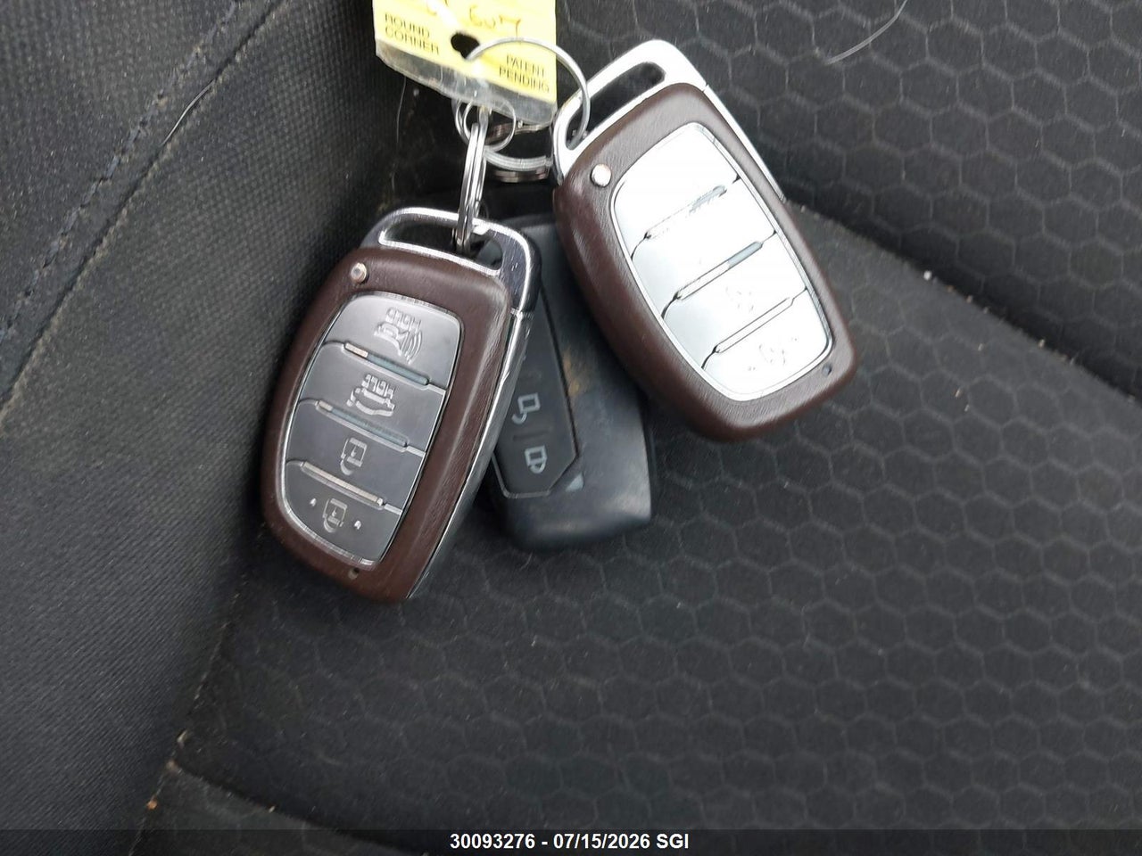 2020 HYUNDAI ELANTRA PREFERRED WITH SUN AND SAFETY PACKAGE AUTO IVT thumbnail 12
