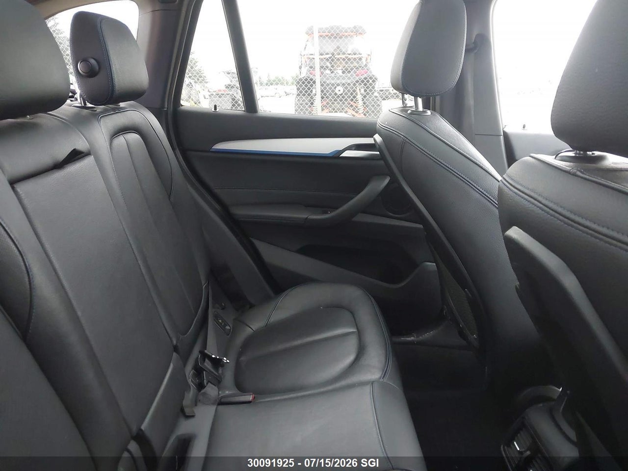 2017 BMW X1 XDRIVE28I thumbnail 9