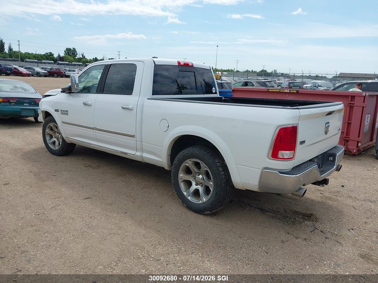 2015 RAM 1500 LARAMIE thumbnail 4