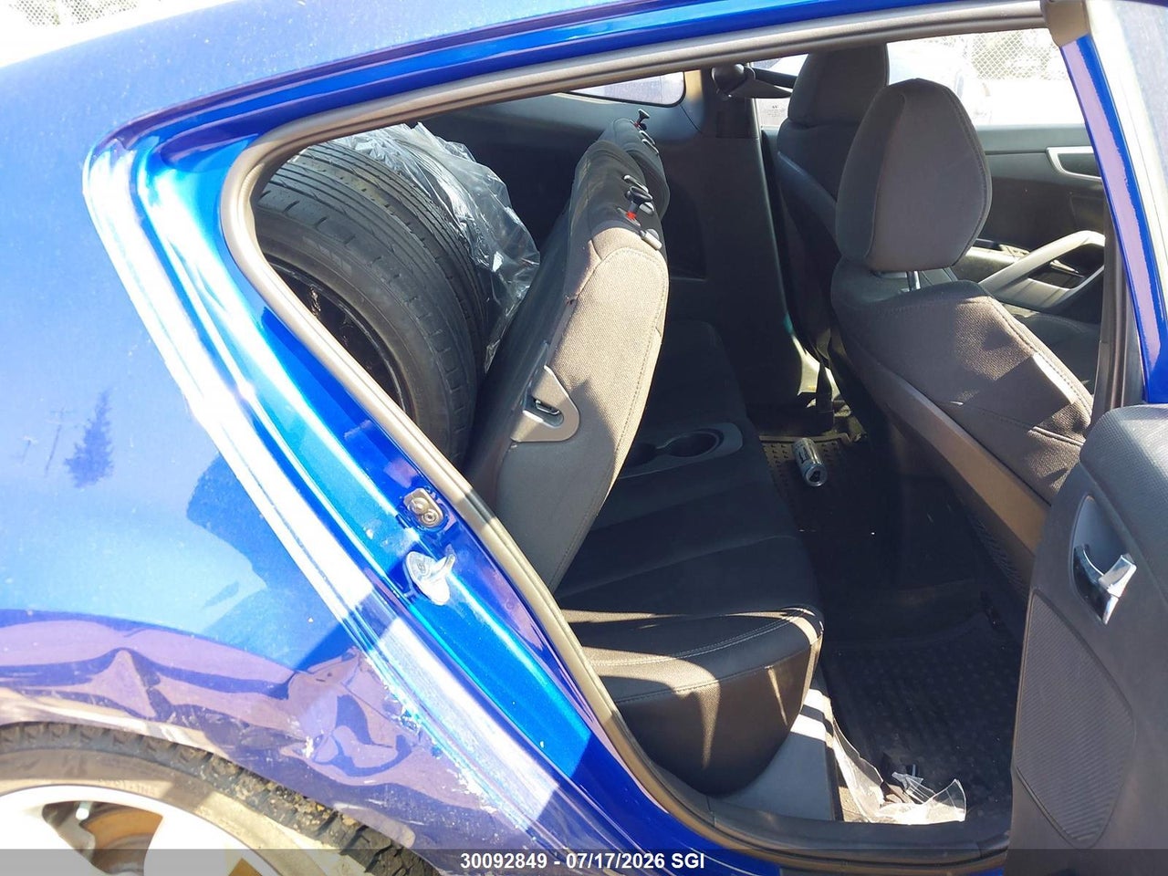 2013 HYUNDAI VELOSTER thumbnail 9