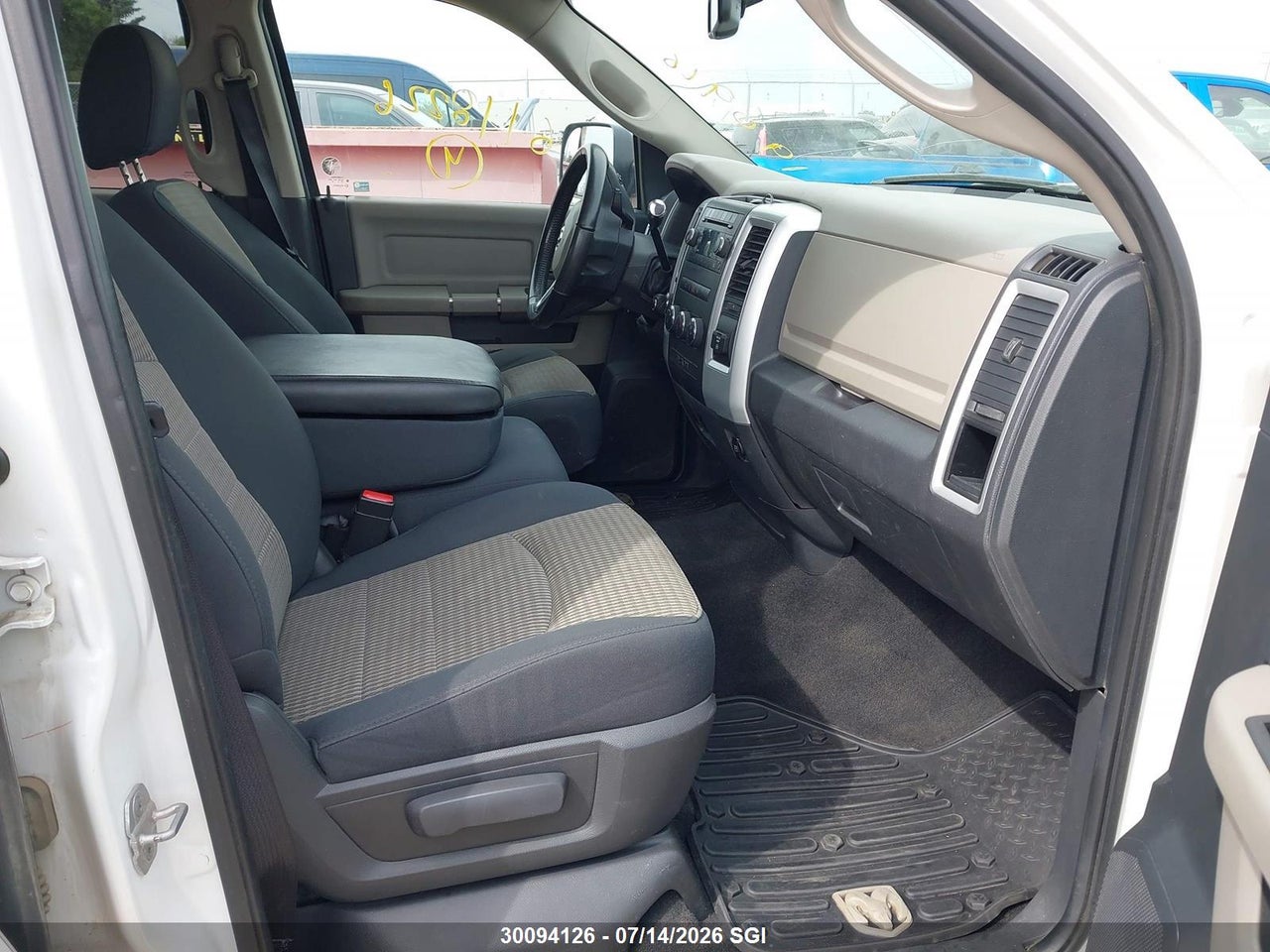 2010 DODGE RAM 1500 thumbnail 6