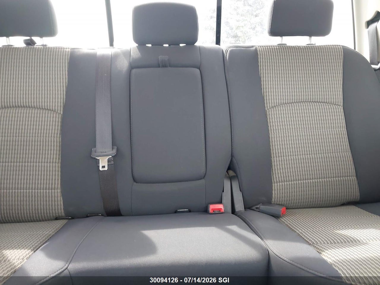 2010 DODGE RAM 1500 thumbnail 9