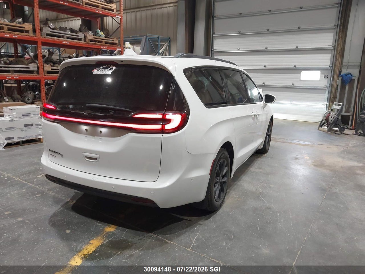 2022 CHRYSLER PACIFICA TOURING L thumbnail 5