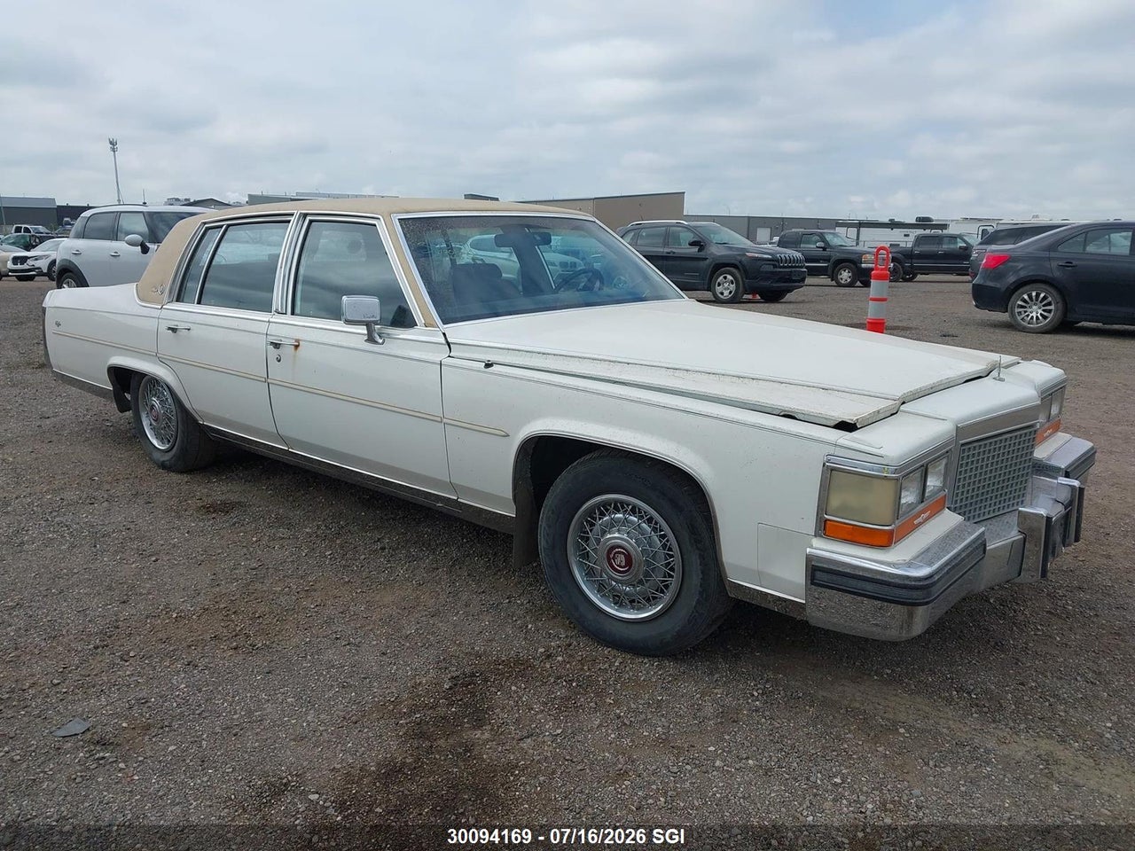 1987 CADILLAC BROUGHAM thumbnail 2