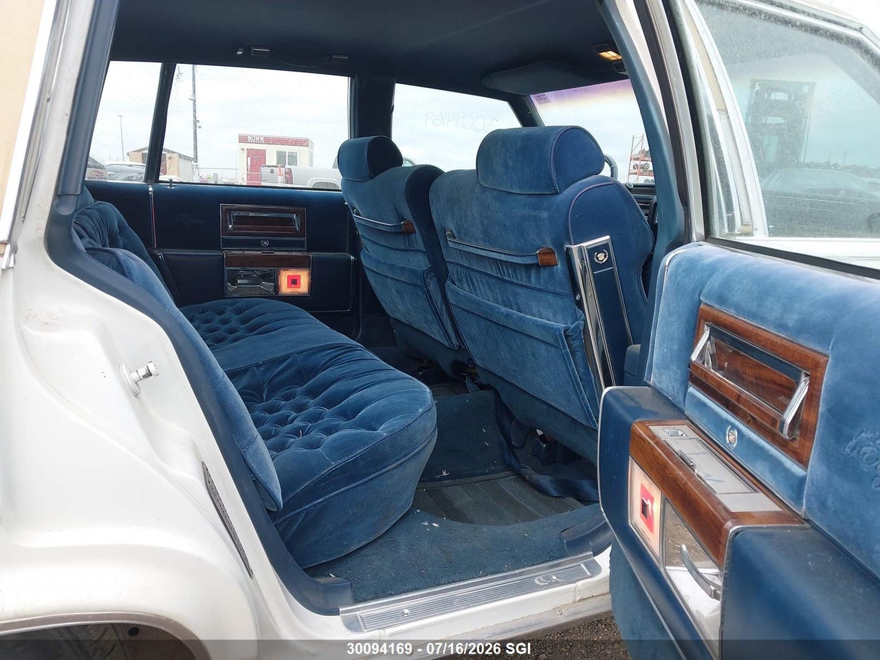 1987 CADILLAC BROUGHAM thumbnail 9