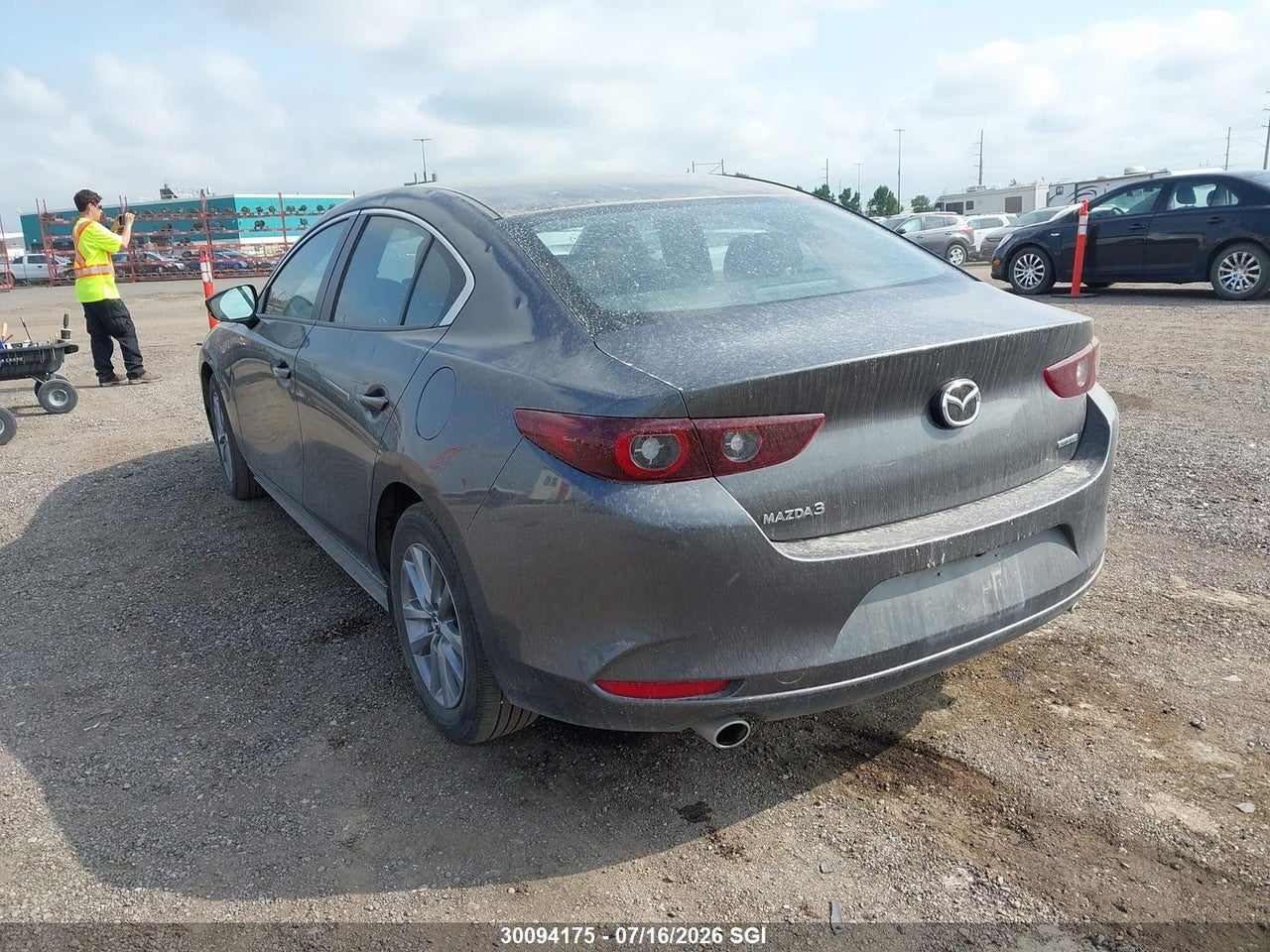 2025 MAZDA MAZDA3 GS thumbnail 4