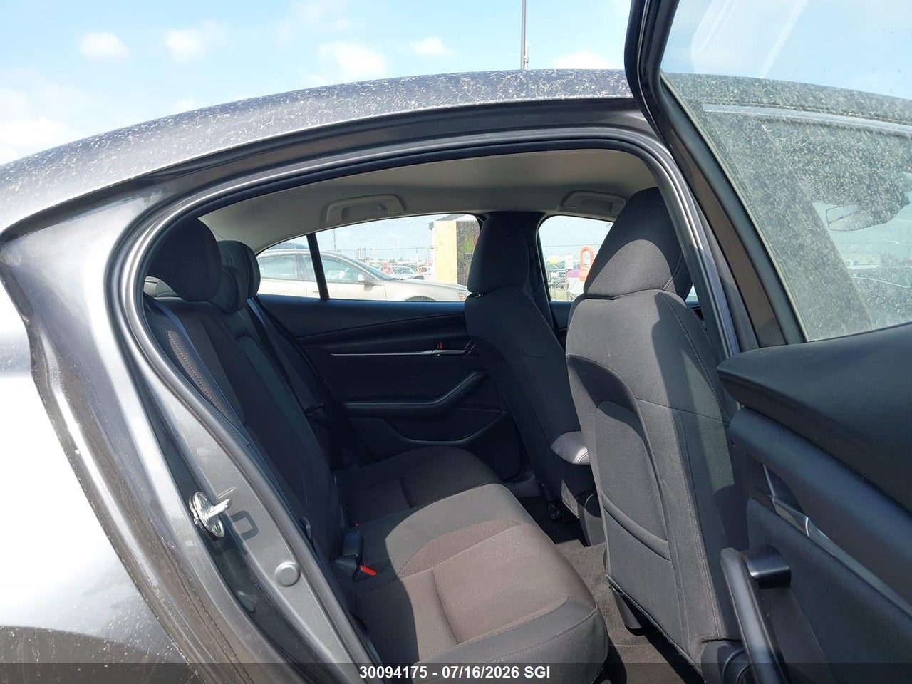 2025 MAZDA MAZDA3 GS thumbnail 9