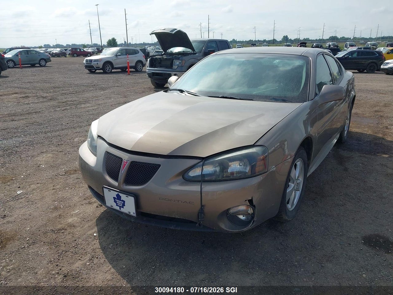 2006 PONTIAC GRAND PRIX thumbnail 3