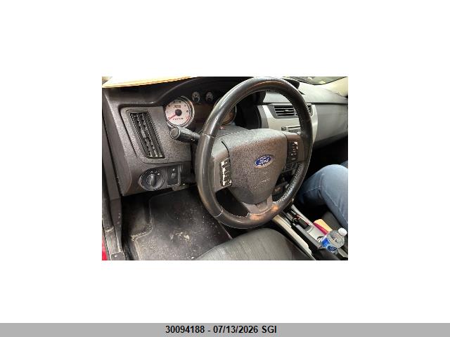 2009 FORD FOCUS SE thumbnail 6