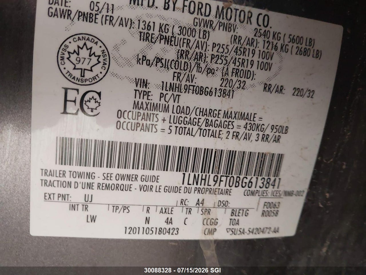 2011 LINCOLN MKS thumbnail 10