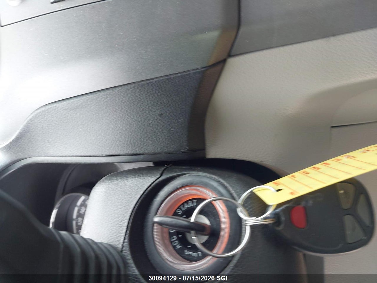 2008 SATURN VUE XR thumbnail 12