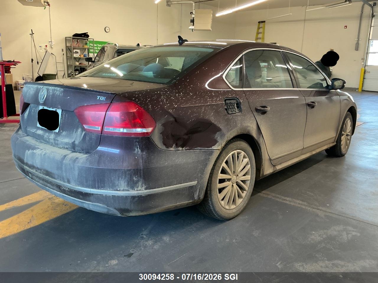 2013 VOLKSWAGEN PASSAT SEL thumbnail 5