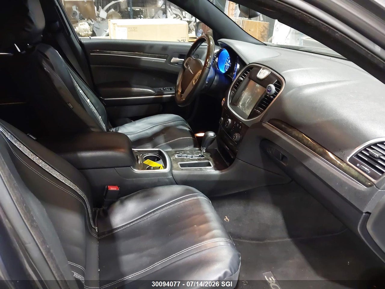 2013 CHRYSLER 300C thumbnail 6
