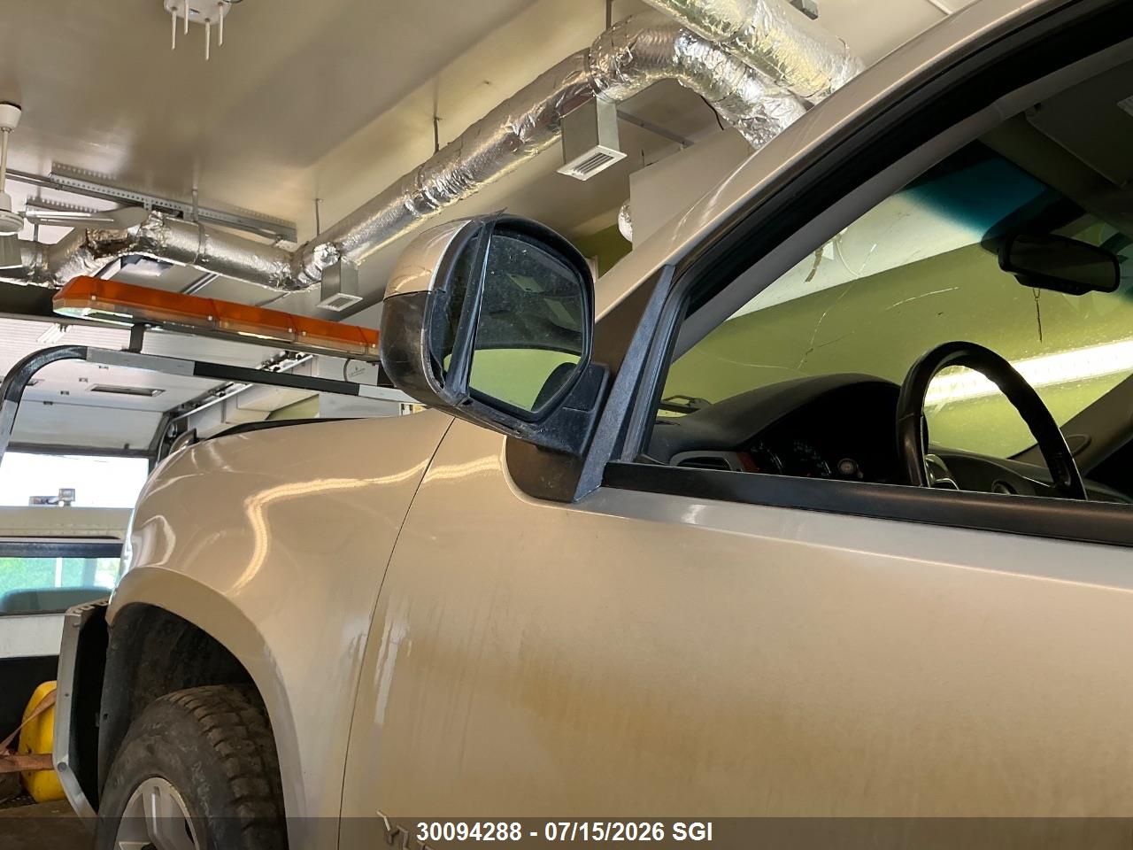 2010 GMC YUKON SLT thumbnail 6