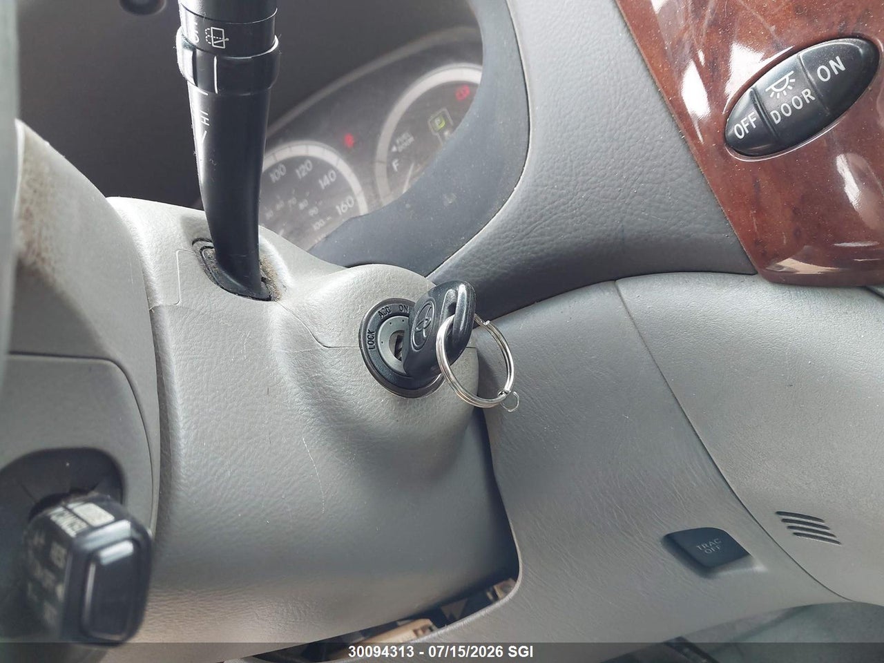 2005 TOYOTA SIENNA XLE/XLE LIMITED thumbnail 12