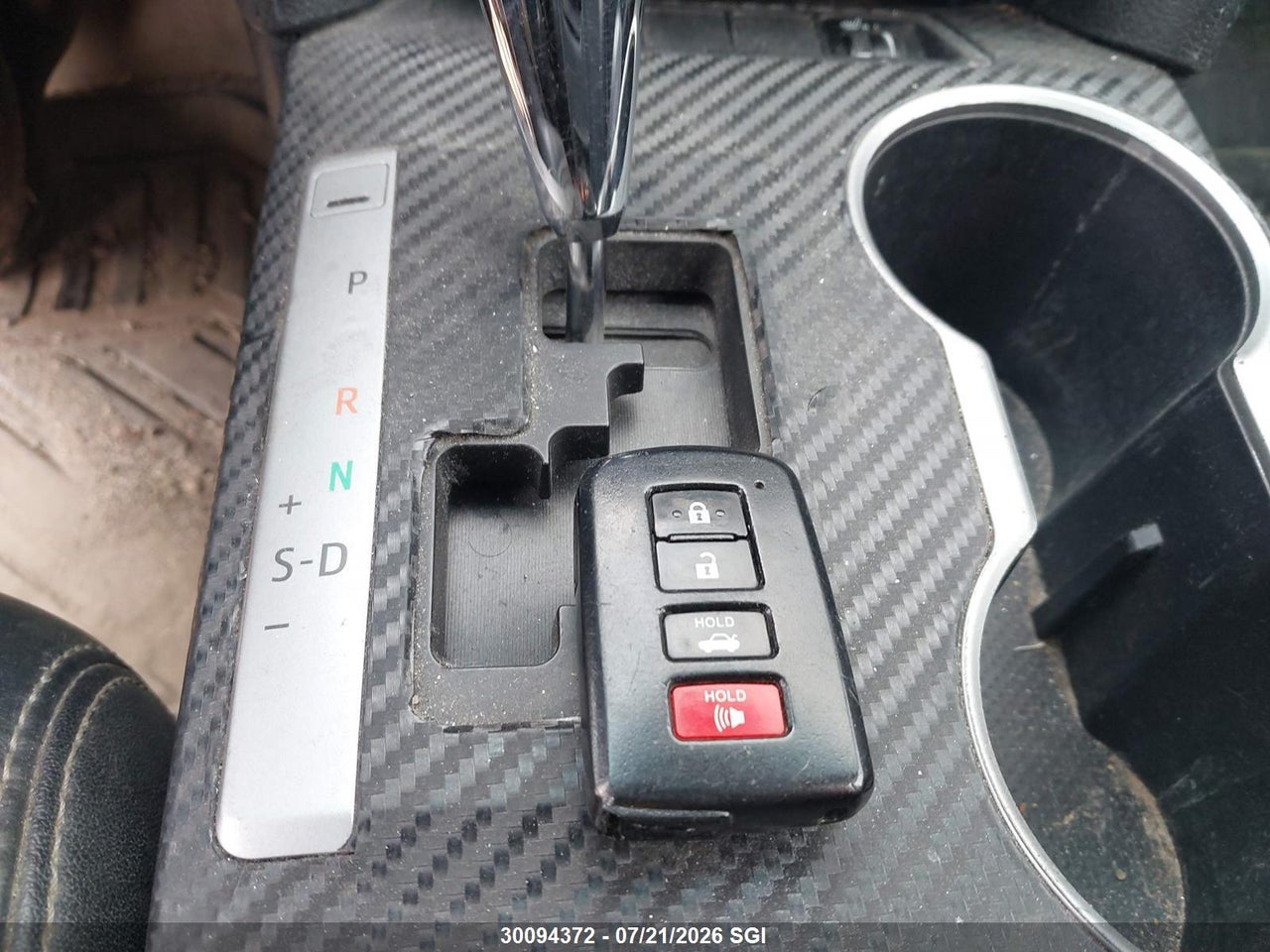2012 TOYOTA CAMRY SE/LE/XLE thumbnail 12