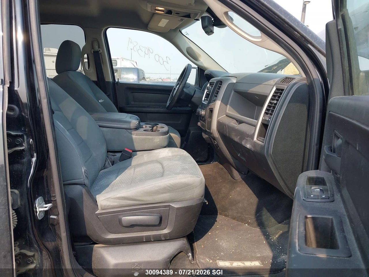 2013 RAM 1500 ST thumbnail 6