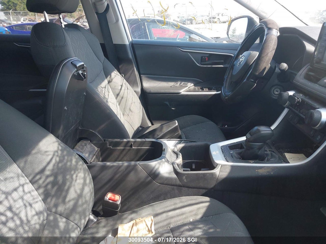 2022 TOYOTA RAV4 LE thumbnail 6