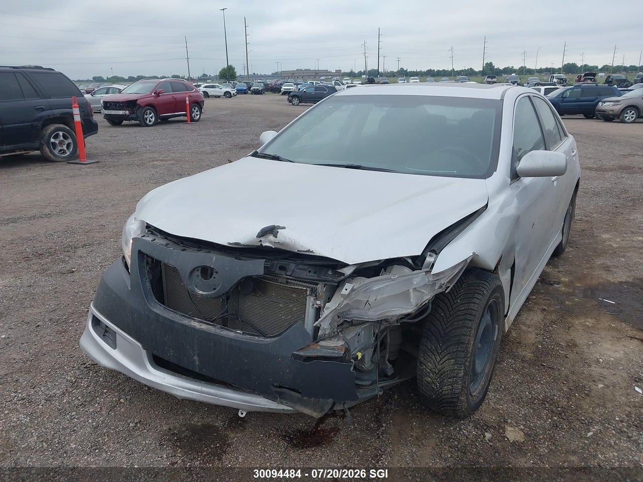 2009 TOYOTA CAMRY SE V6 thumbnail 3
