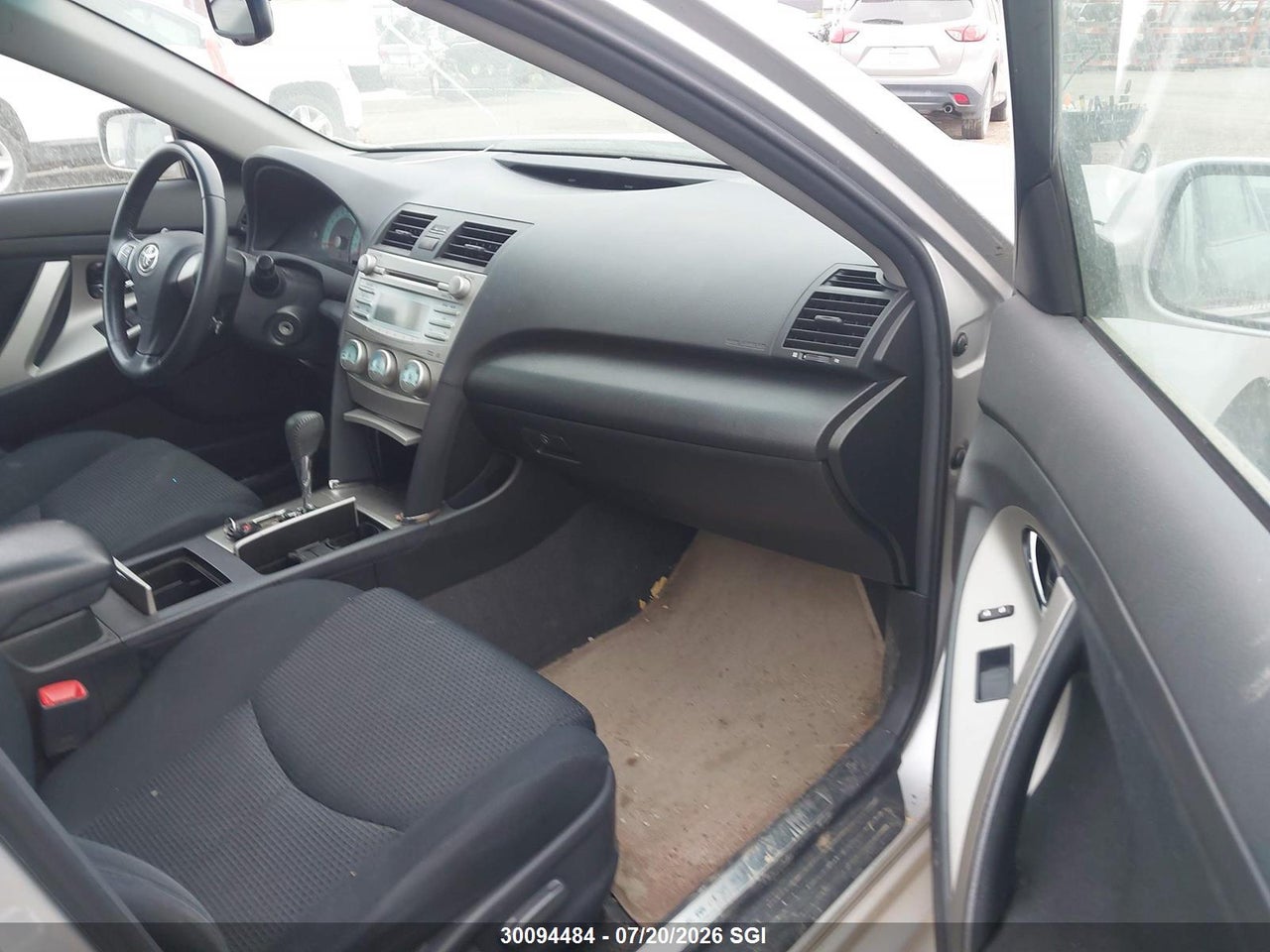 2009 TOYOTA CAMRY SE V6 thumbnail 6