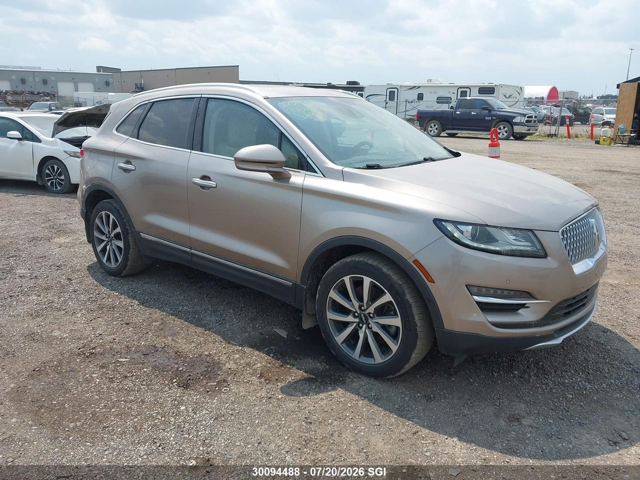 2019 LINCOLN MKC RESERVE thumbnail 2
