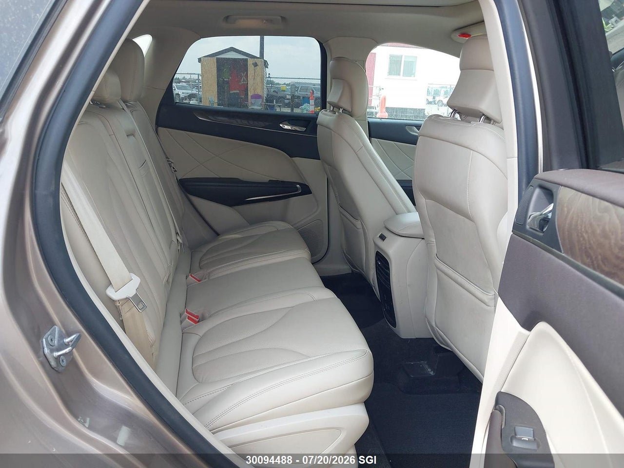 2019 LINCOLN MKC RESERVE thumbnail 9
