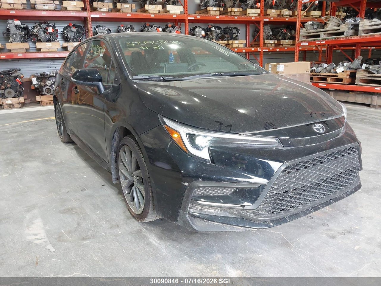 2026 TOYOTA COROLLA SE/XSE thumbnail 2