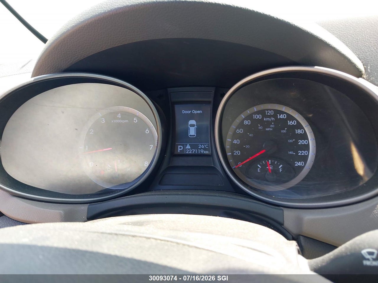 2013 HYUNDAI SANTA FE SPORT 2.4 LUXURY thumbnail 8