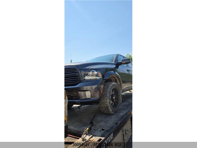 2017 RAM 1500 SPORT thumbnail 3