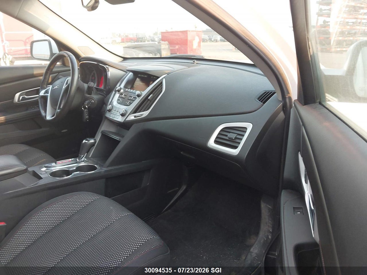 2017 GMC TERRAIN SLE thumbnail 6