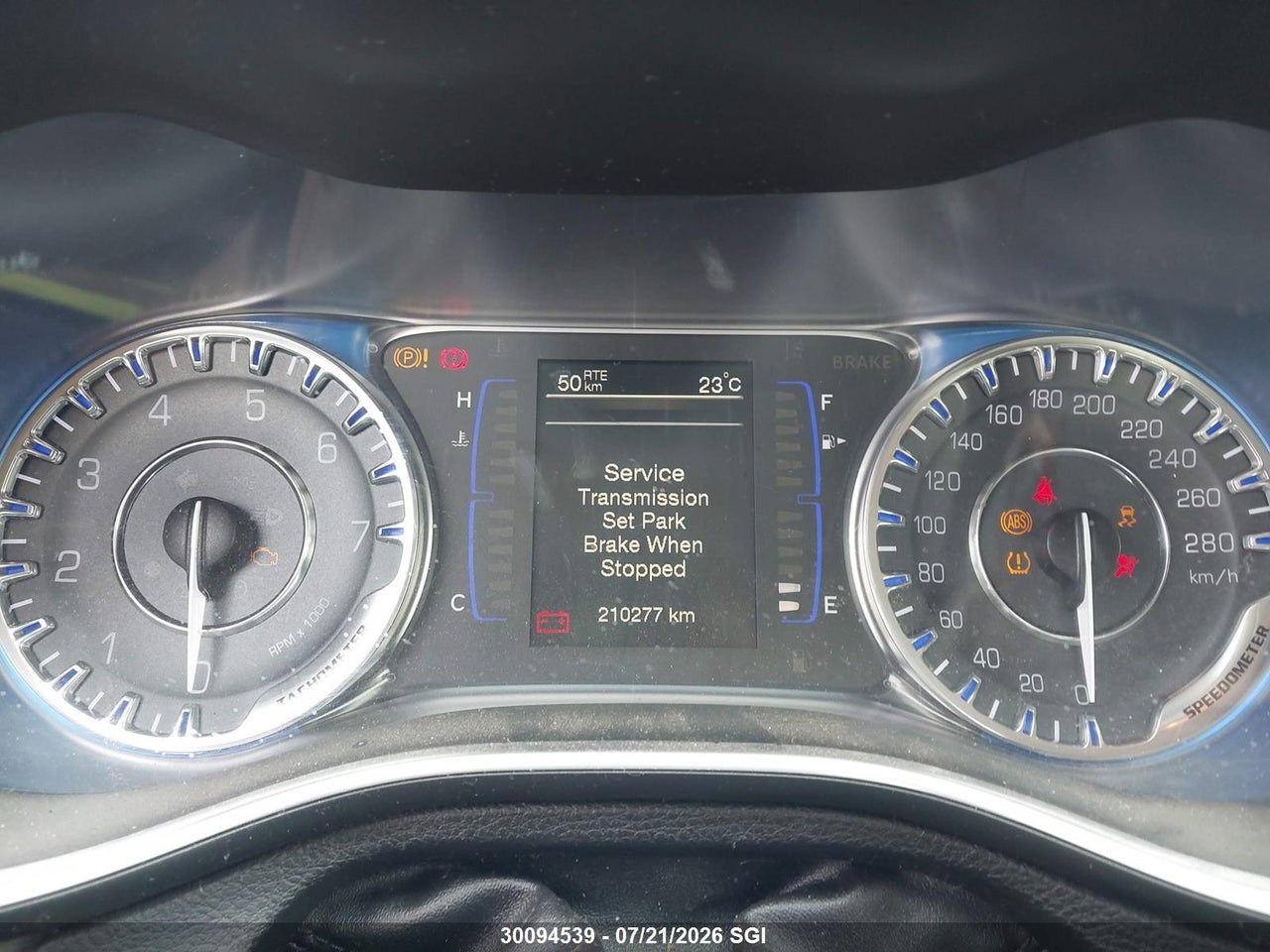2016 CHRYSLER 200 LX thumbnail 8