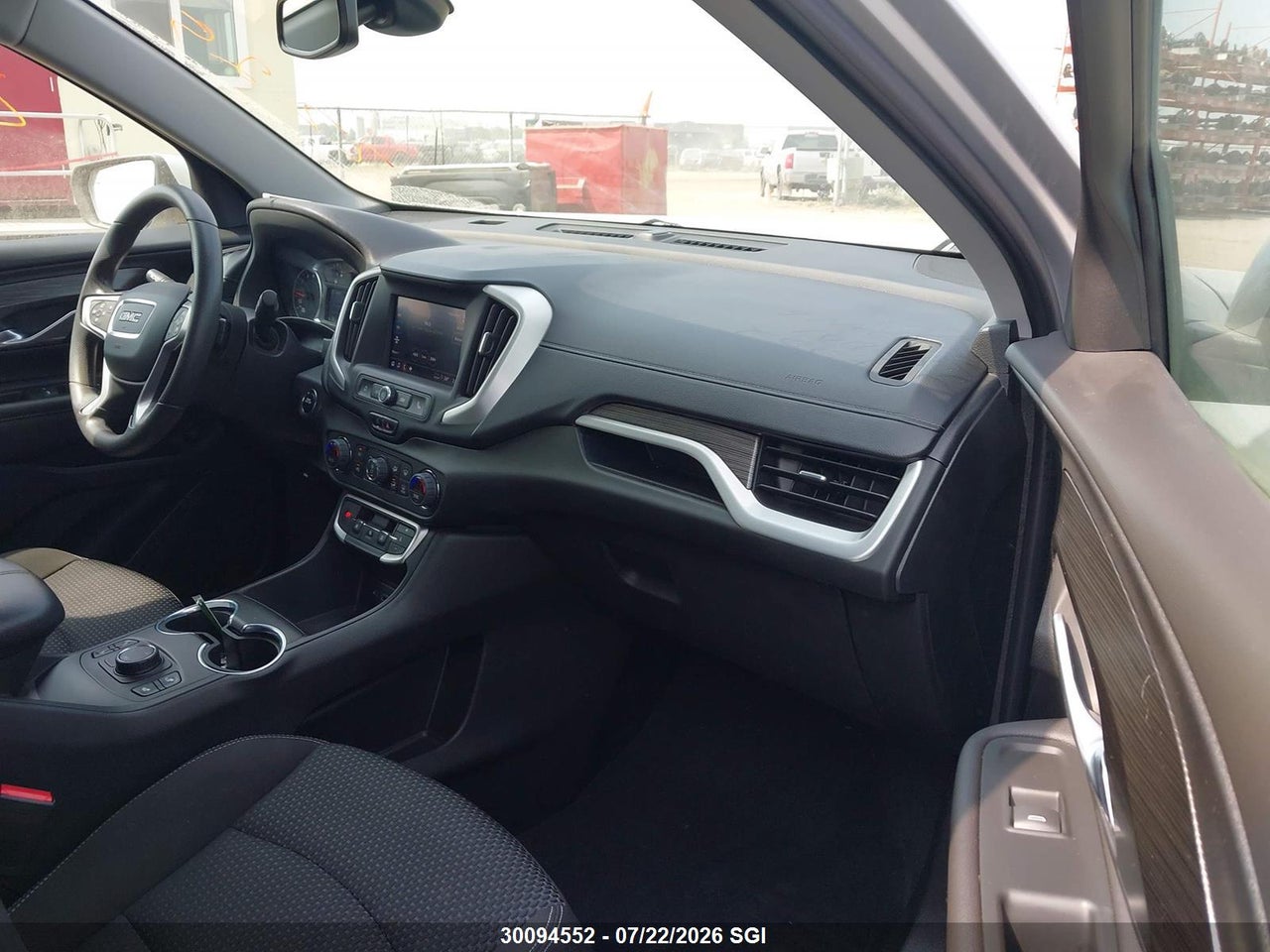 2022 GMC TERRAIN SLE thumbnail 6