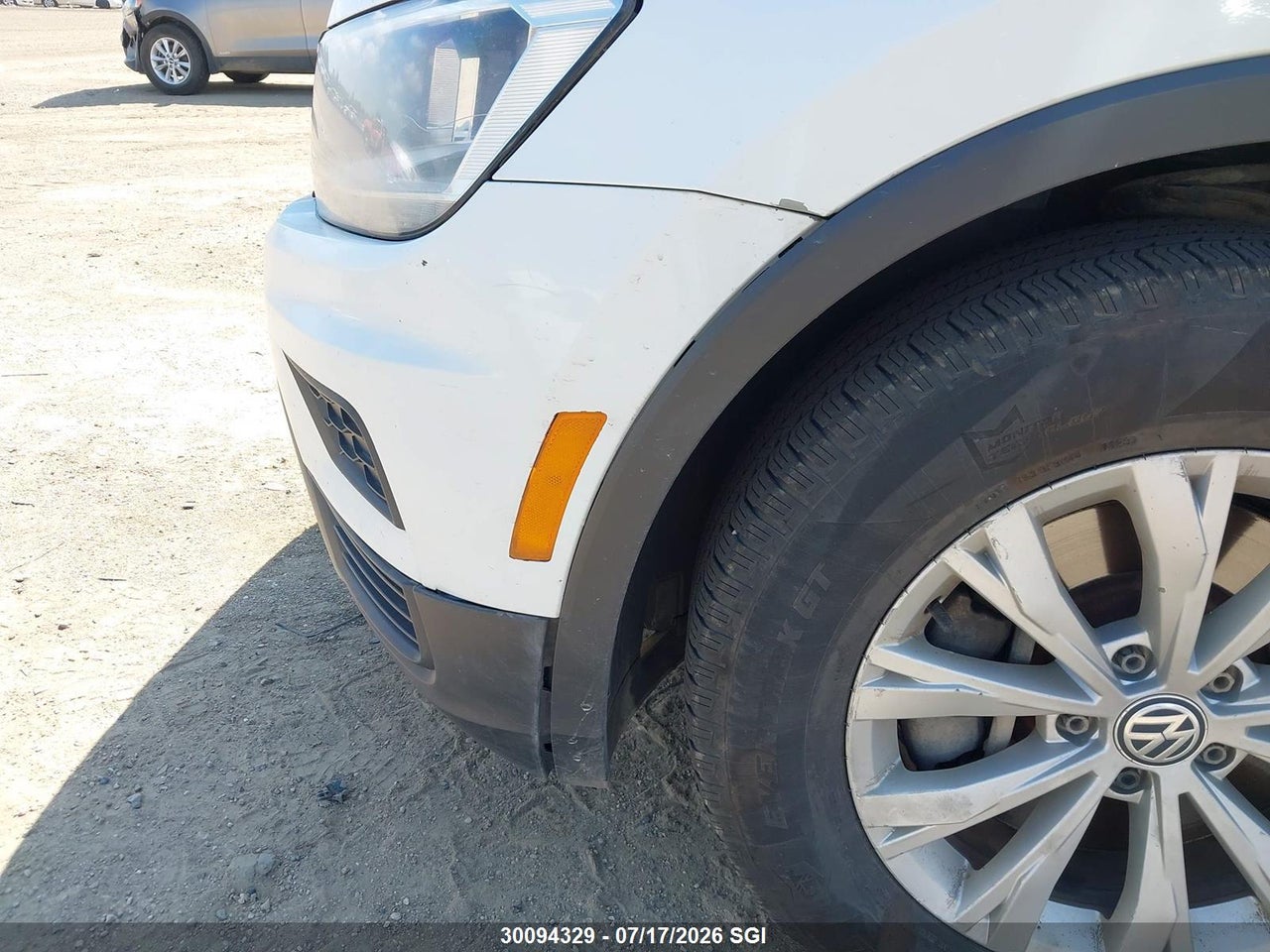 2019 VOLKSWAGEN TIGUAN S thumbnail 7